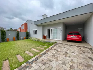 Casa com 3 dormitórios, foto 1