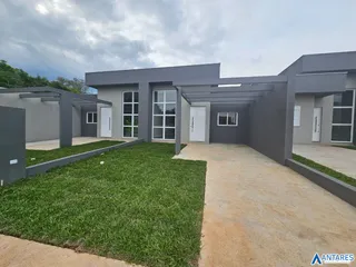 Casa geminada com 2 dormitórios, foto 1