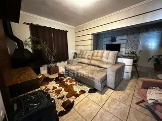Casa com 4 dormitórios, foto 2