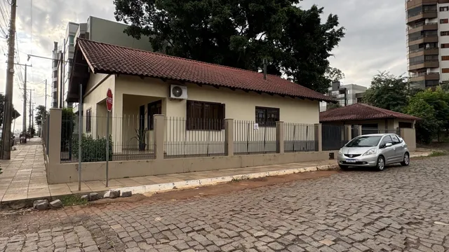 Casa com 3 dormitórios