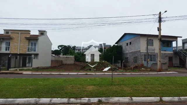 vista externa de duas residências em Lajeado, Brasil.