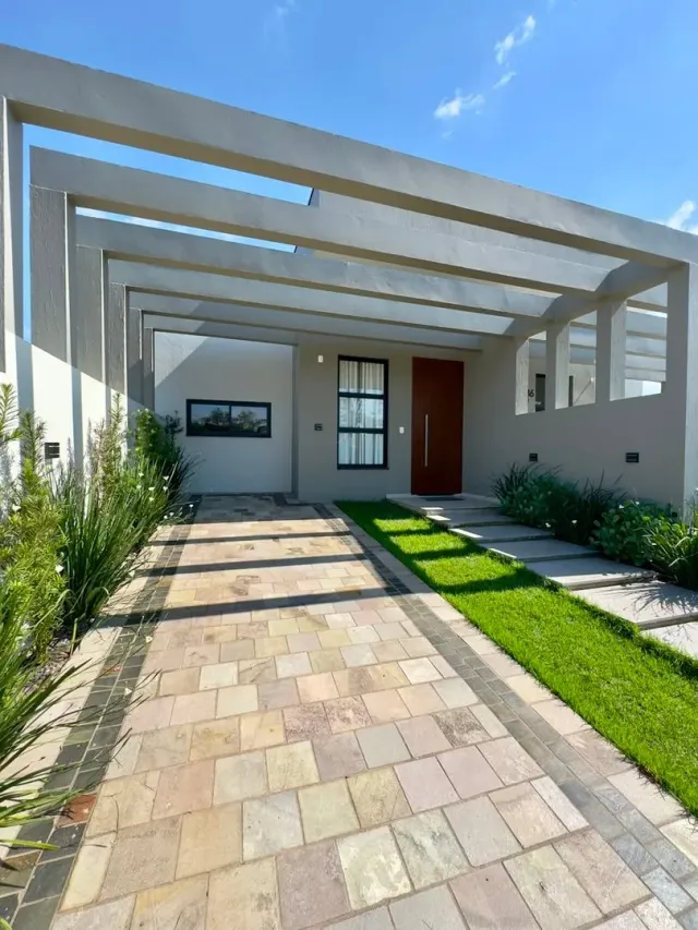 Casa geminada com 3 dormitórios