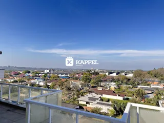 Vista panorâmica da paisagem urbana de Lajeado vista de um terraço.