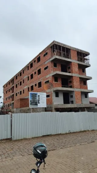 Apartamento com 2 dormitórios