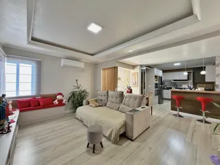 Casa com 2 dormitórios, foto 1