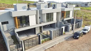 Fachada moderna de um imóvel residencial em Lajeado, Brasil.