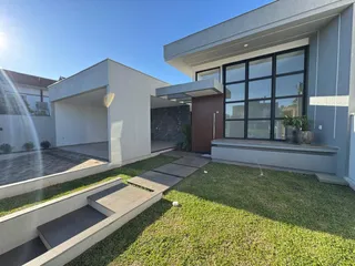 Casa com 3 dormitórios, foto 1