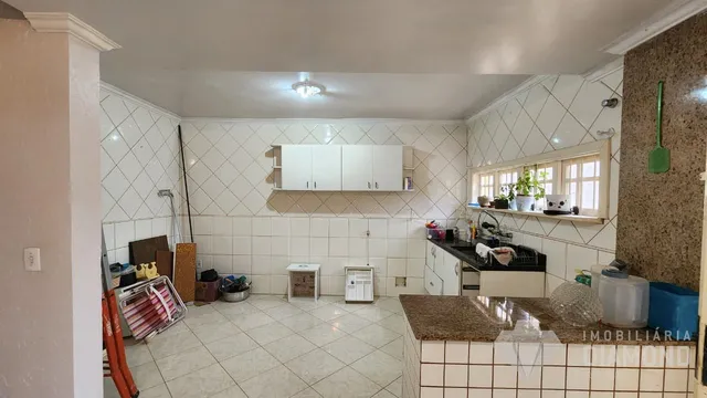 Casa com 4 dormitórios, foto 4