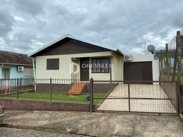 Casa com 2 dormitórios