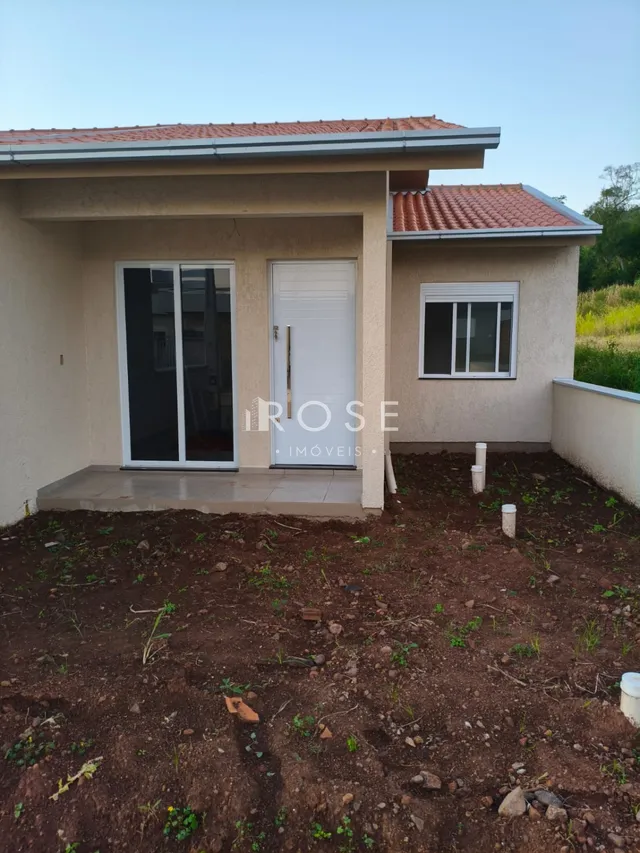 Casa com 2 dormitórios