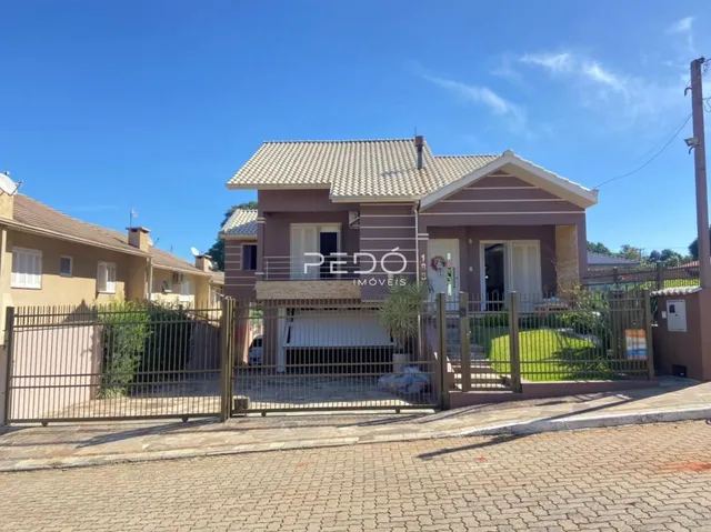 Casa com 3 dormitórios