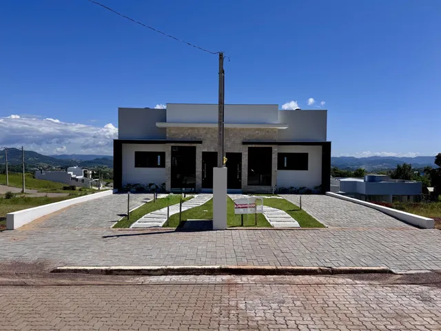 Casa geminada com 2 dormitórios, foto 2