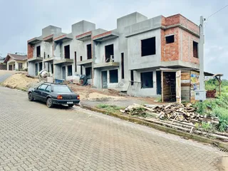Fachada de um imóvel em construção na Lajeado, Brasil.
