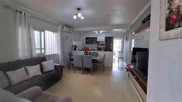 Casa com 3 dormitórios, foto 2