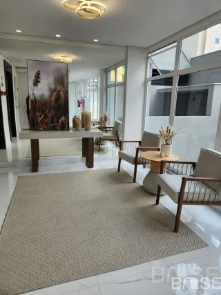 Apartamento com 2 dormitórios, foto 2