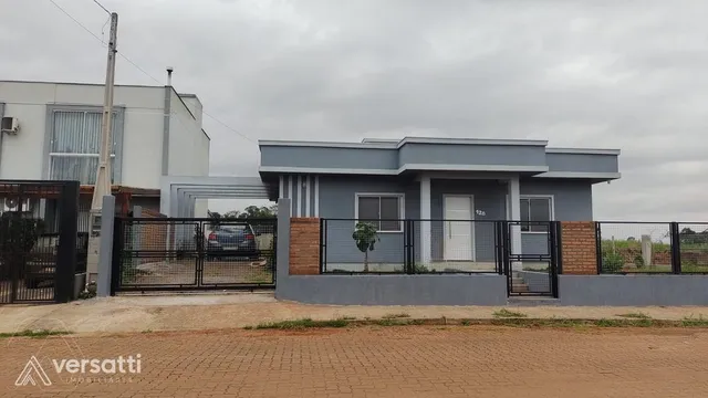 Casa com 2 dormitórios