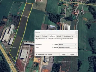 Vista aérea de um lote com delimitação de perímetro e área em Lajeado, Brasil.