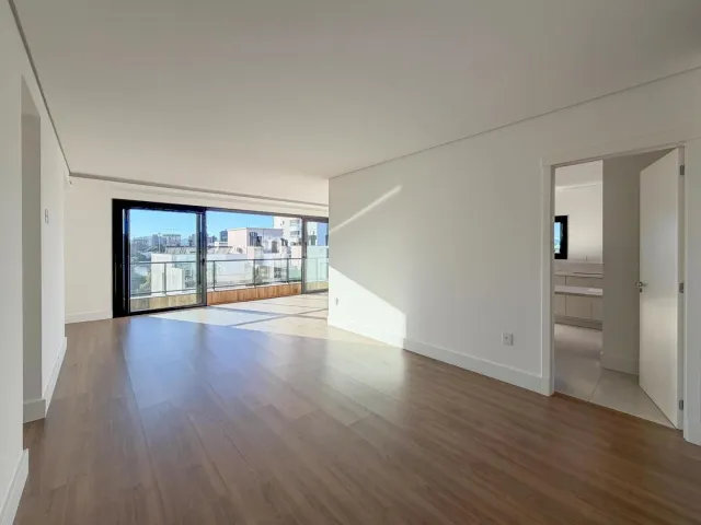 Apartamento com 3 dormitórios