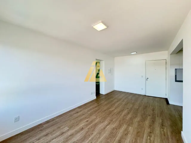 Apartamento com 2 dormitórios, foto 2