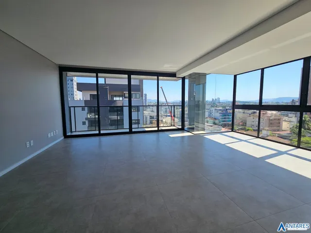 Apartamento com 3 dormitórios, foto 3