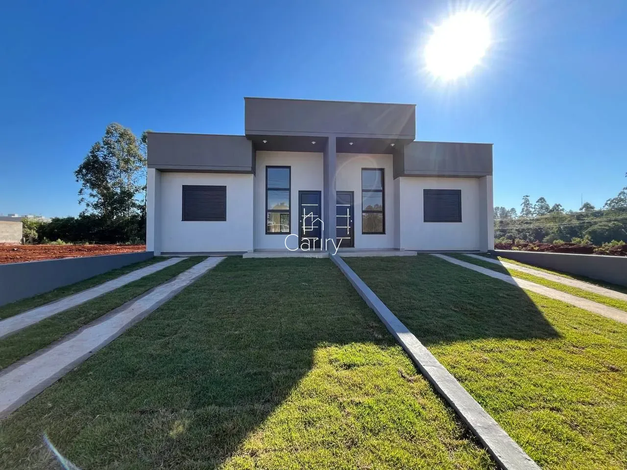 Casa geminada com 2 dormitórios, foto 1