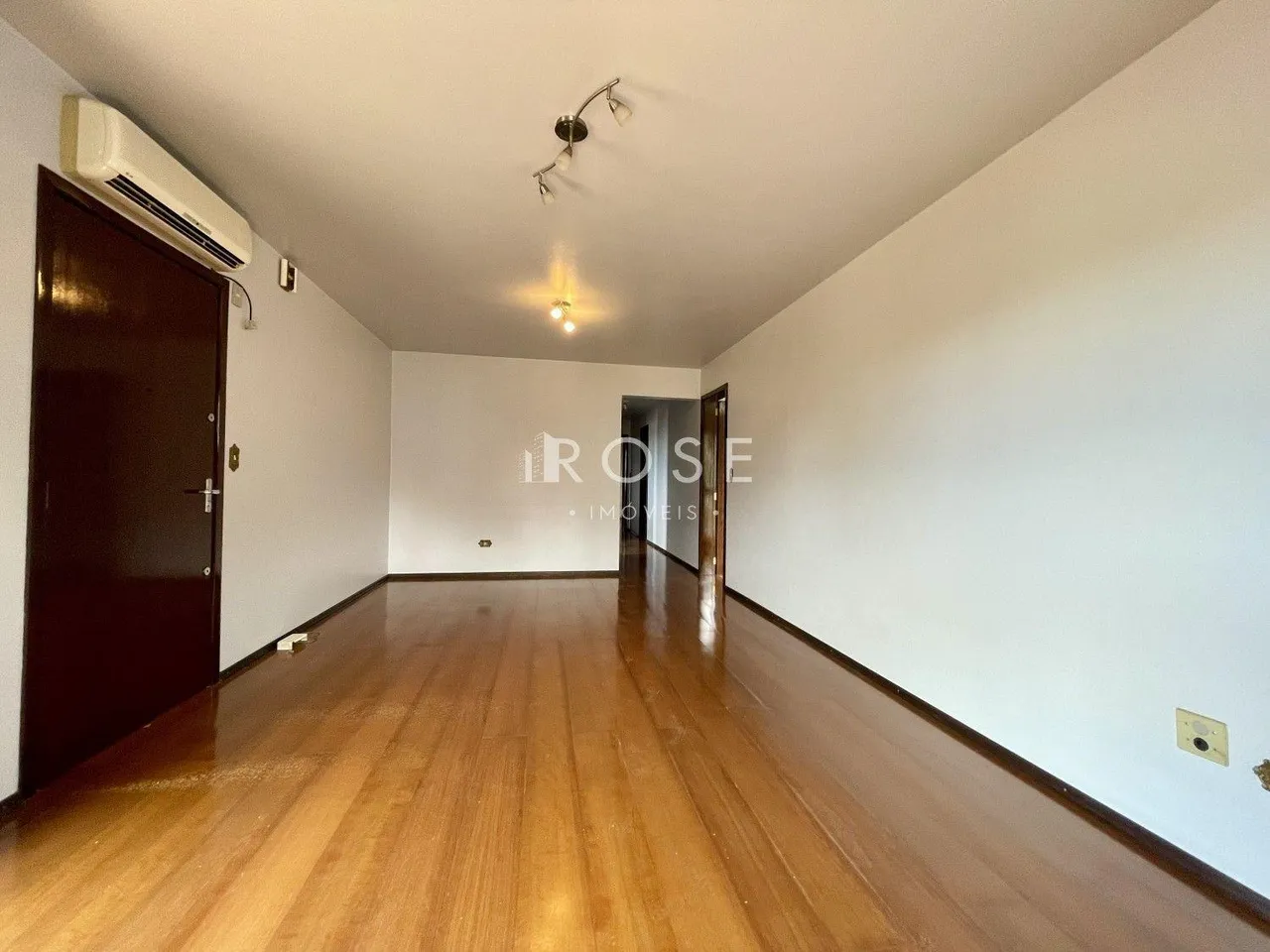 Apartamento com 3 dormitórios, foto 1