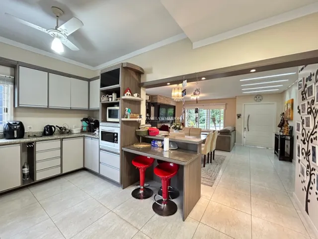 Casa com 3 dormitórios, foto 3