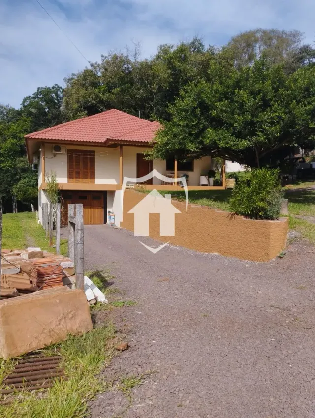 Área rural com 4 dormitórios