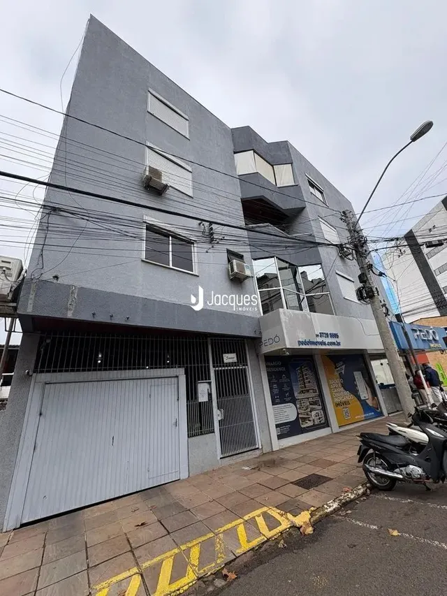 Fachada de um prédio residencial em Lajeado, Brasil.