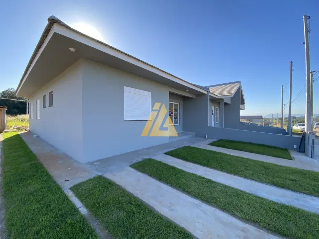 Casa geminada com 3 dormitórios