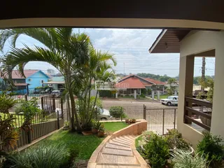 Casa com 3 dormitórios, foto 2