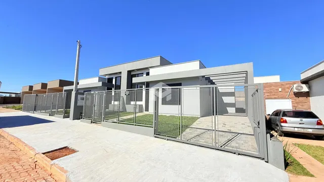 Casa geminada com 3 dormitórios