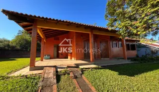Casa com 4 dormitórios, foto 1