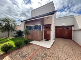 Casa com 3 dormitórios, foto 1