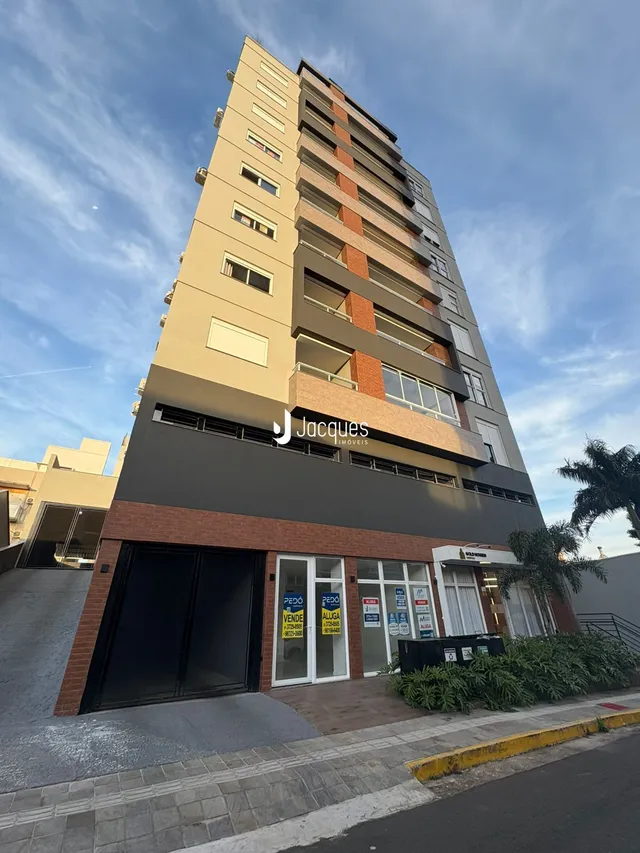 Fachada de um prédio residencial em Lajeado, Brasil.