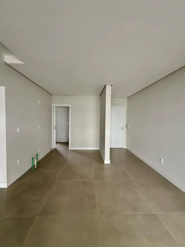 Apartamento com 2 dormitórios, foto 2