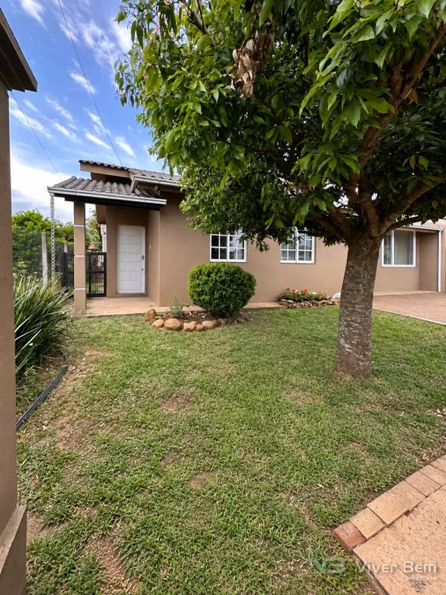 Casa com 3 dormitórios