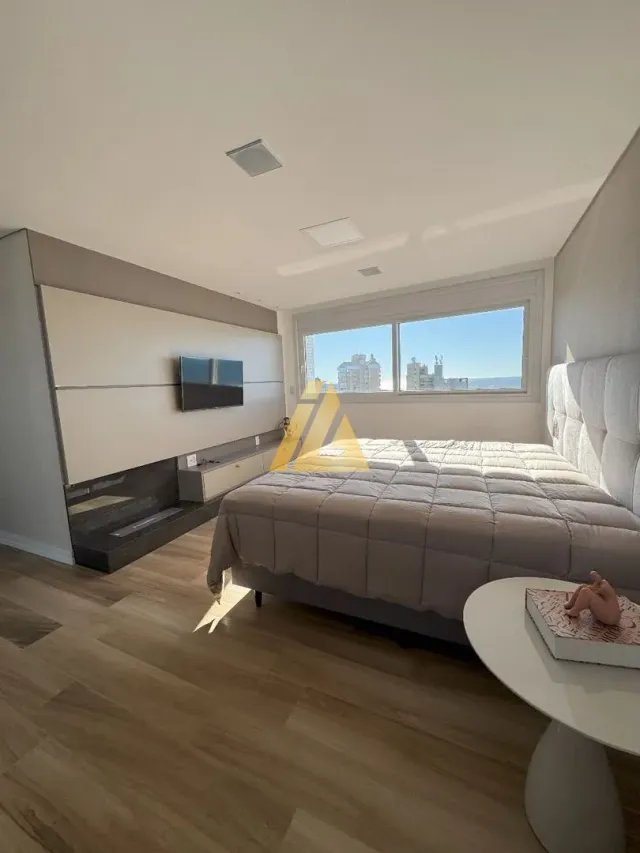 Apartamento com 4 dormitórios, foto 5