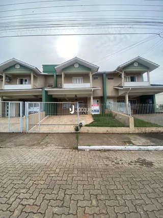 Fachada de uma casa residencial em Lajeado, Brasil.