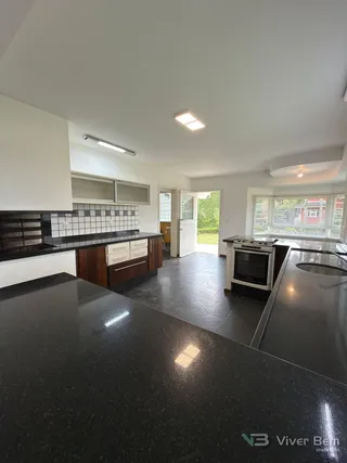 Casa com 4 dormitórios, foto 8