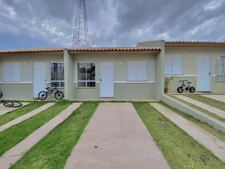 Casa geminada com 2 dormitórios, foto 1