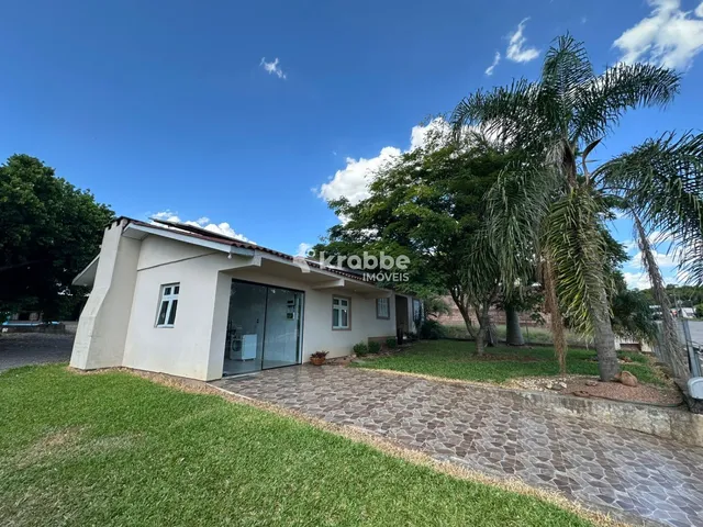 Casa com 3 dormitórios