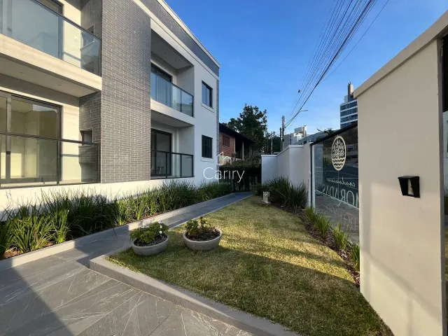Apartamento com 3 dormitórios