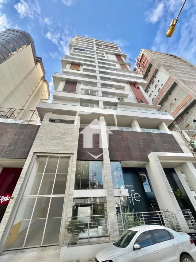 Apartamento com 2 dormitórios