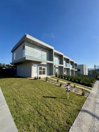 Sobrado com 2 dormitórios, foto 1