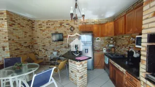 Casa com 3 dormitórios, foto 8