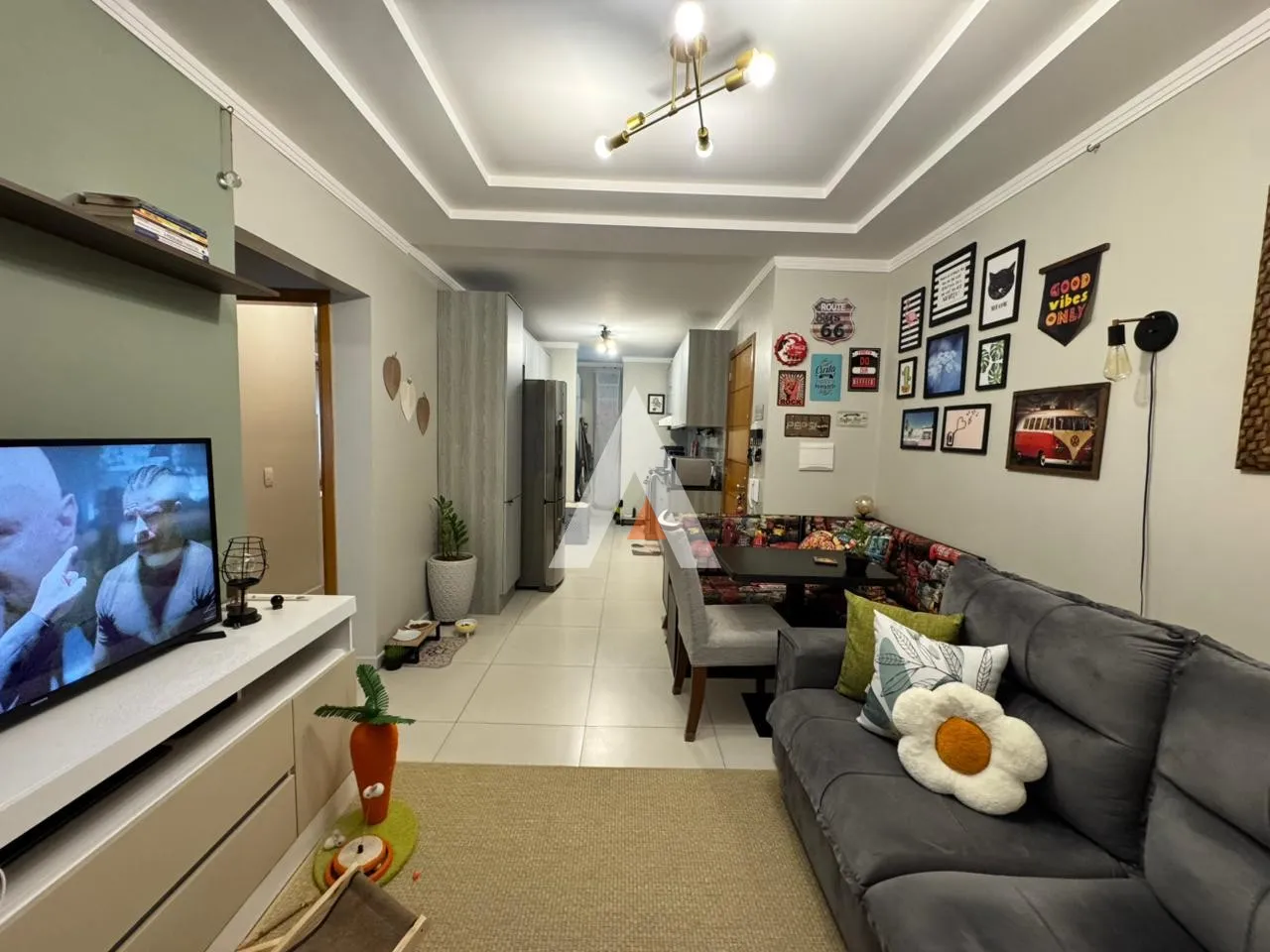 Apartamento com 2 dormitórios, foto 1
