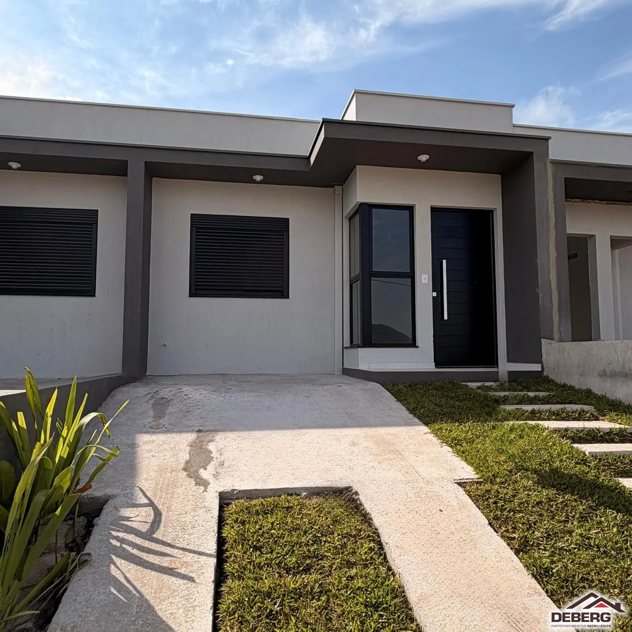 Casa geminada com 2 dormitórios, foto 1