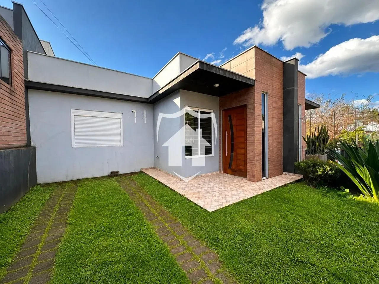 Casa geminada com 2 dormitórios, foto 1