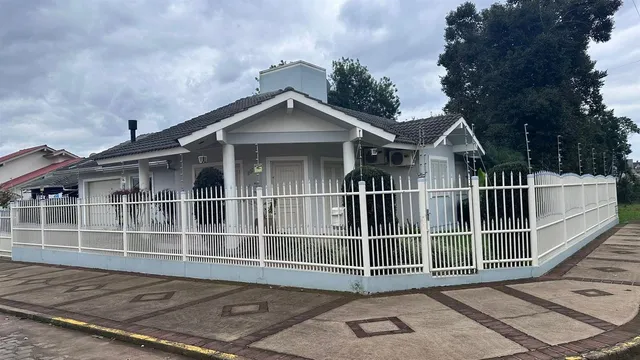 Casa com 3 dormitórios